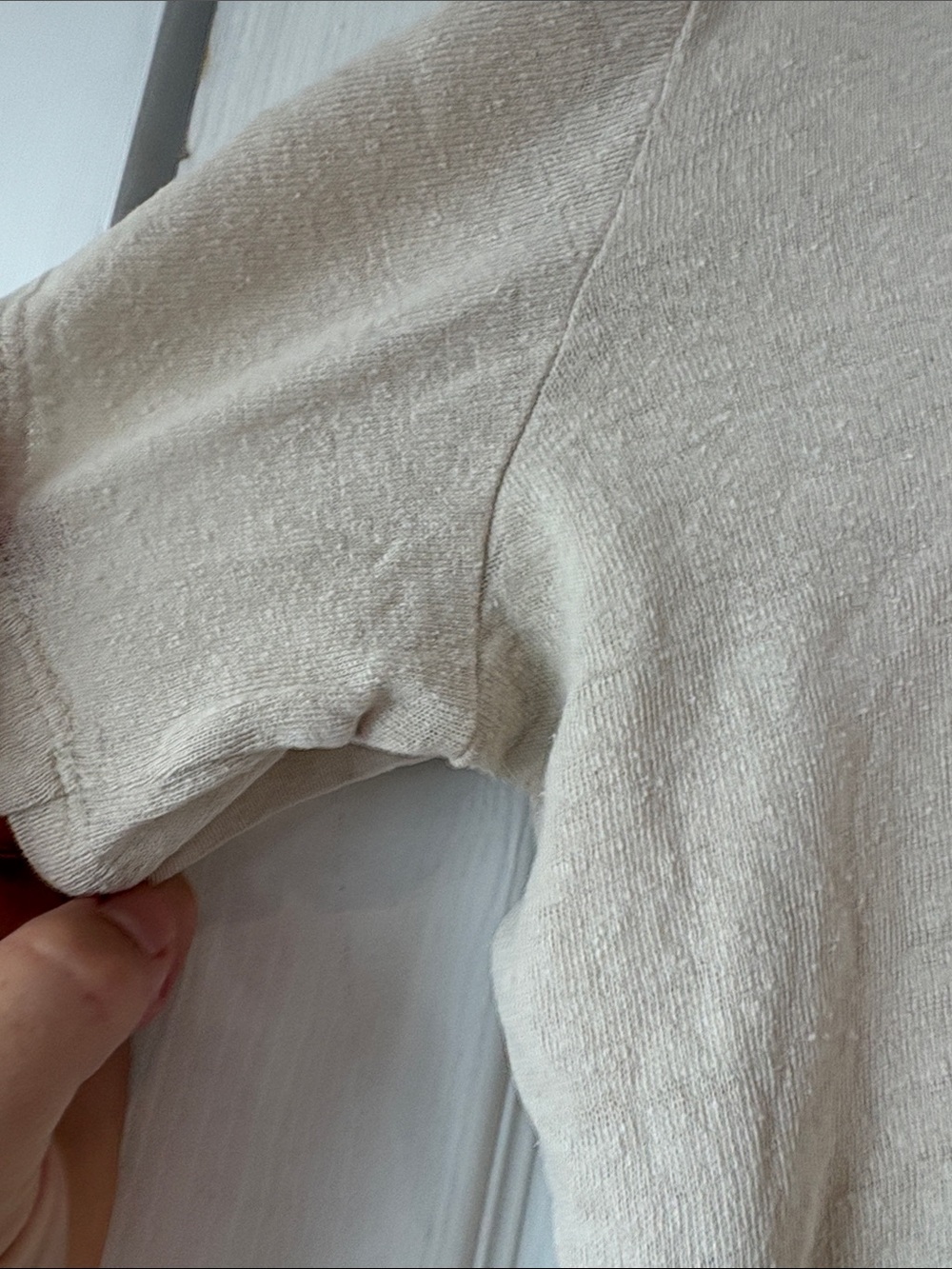 OZMA raw silk Tee - Picture 4 of 5
